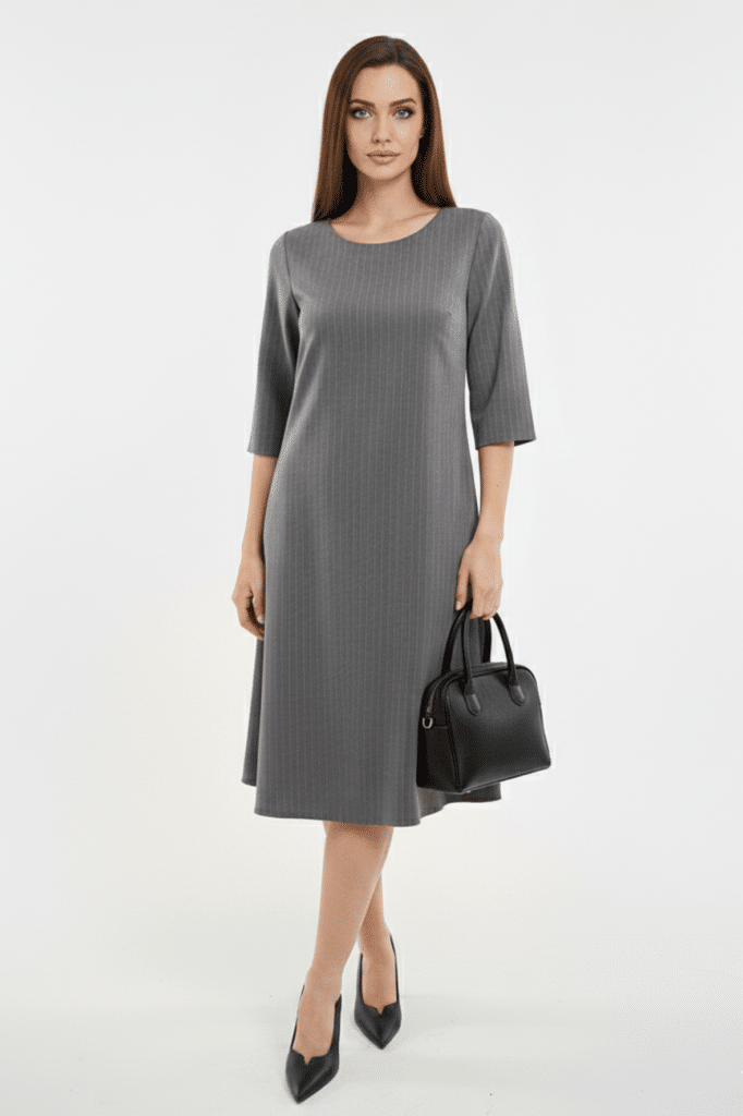 שמלה אפורה עם פסים